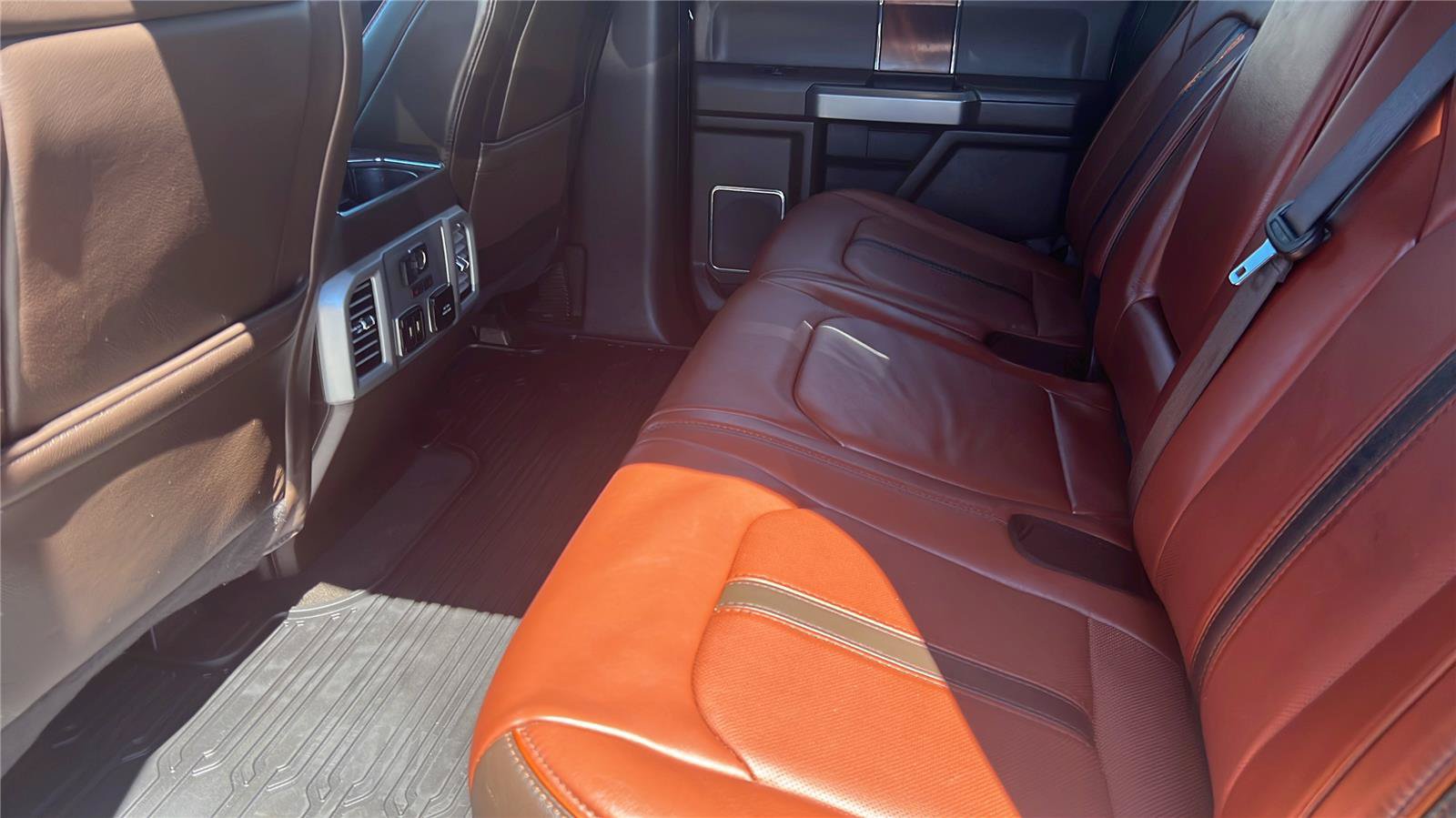 Used 2019 Ford F150 King Ranch w/ Equipment Group 601A Luxury AWD/4WD image 15
