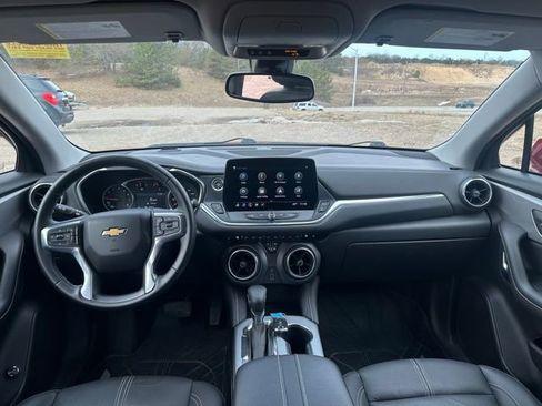 Used 2023 Chevrolet Blazer LT AWD/4WD image 22