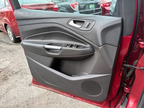 Used 2015 Ford Escape SE AWD/4WD image 21