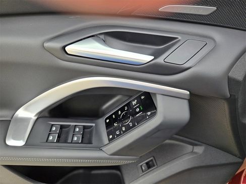 New 2025 Audi Q5 Premium Plus image 18