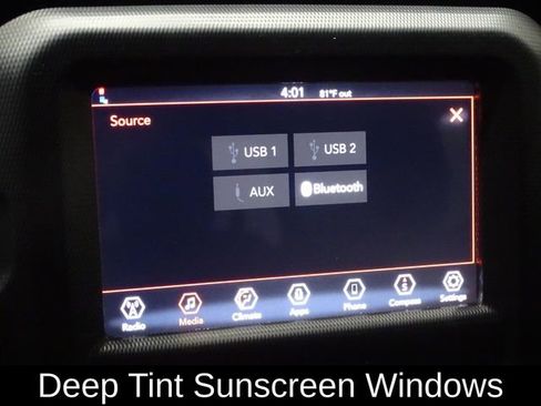 Used 2022 Jeep Wrangler Sport S image 32