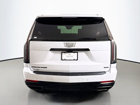Used 2026 Cadillac Escalade Sport w/ Touring Package AWD/4WD image 6