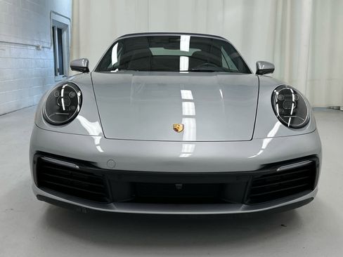 Used 2022 Porsche 911 Carrera RWD image 12