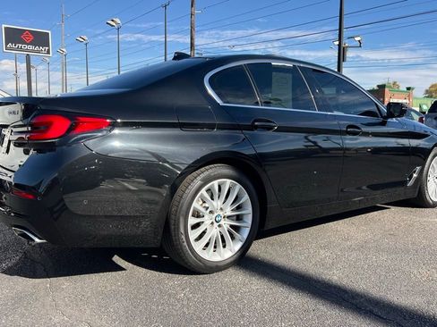 Used 2021 BMW 530i image 8
