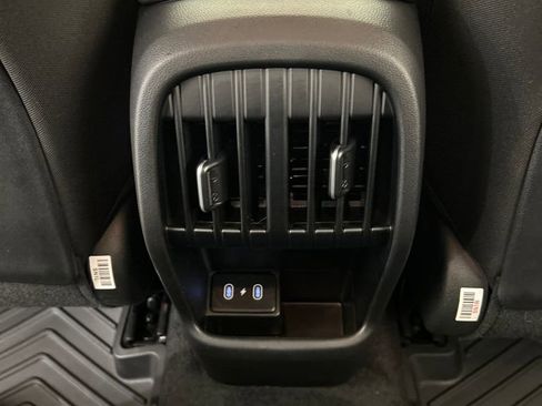 Certified 2025 Hyundai Kona SEL image 26