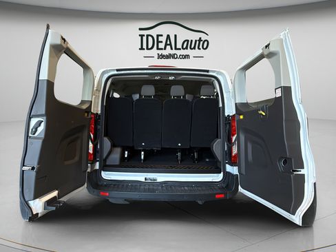 Used 2023 Ford Transit 350 XLT RWD image 20