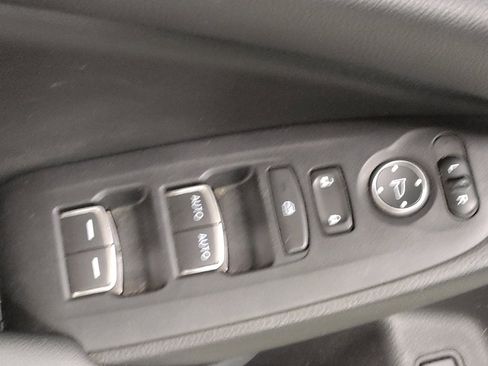 Used 2019 Honda Accord LX image 27