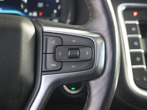 Used 2022 Chevrolet Tahoe Z71 w/ Luxury Package image 19