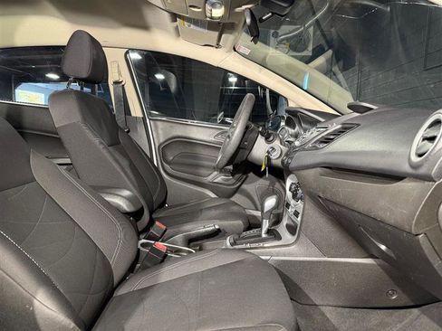 Used 2018 Ford Fiesta SE image 15