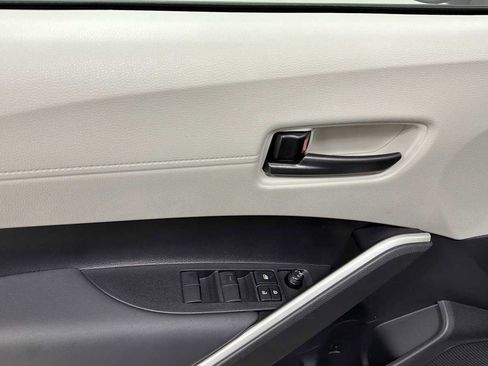 New 2026 Toyota Corolla Cross L image 15