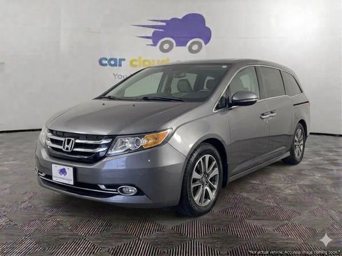 Used 2013 Honda Odyssey Touring image 1