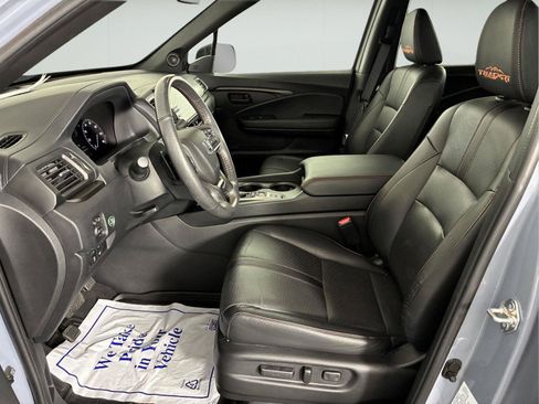 Used 2025 Honda Ridgeline TrailSport image 38