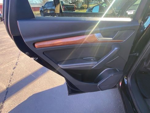 Used 2021 Audi Q5 2.0T Premium Plus image 18