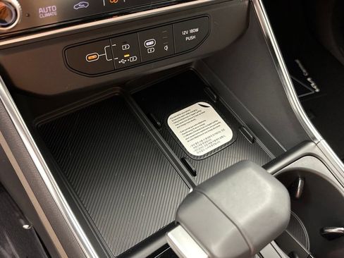 New 2026 Kia Carnival EX FWD image 40