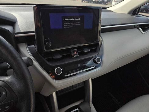 Certified 2025 Toyota Corolla Cross L AWD/4WD image 25