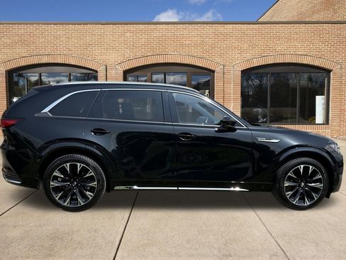 Used 2024 MAZDA CX-90 3.3 Turbo S w/ Premium Plus AWD/4WD image 2