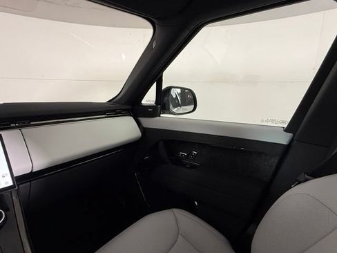 Used 2023 Land Rover Range Rover Sport SE Dynamic AWD/4WD image 18