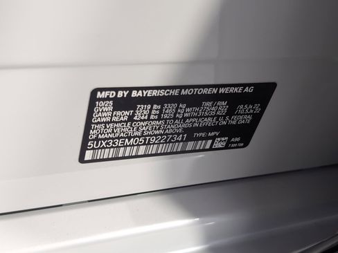 New 2026 BMW X7 M60i image 18