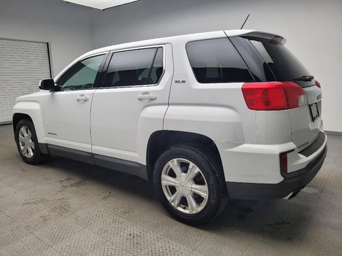 Used 2017 GMC Terrain SLE AWD/4WD image 3