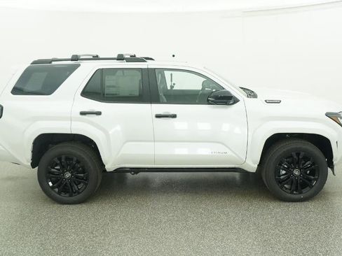 New 2026 Toyota 4Runner 4WD image 11
