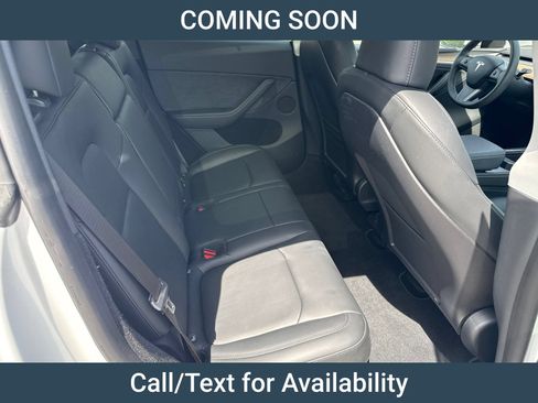 Used 2023 Tesla Model Y Long Range AWD/4WD image 10