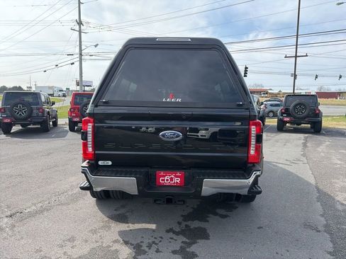 Used 2023 Ford F350 Lariat w/ FX4 Off-Road Package AWD/4WD image 8