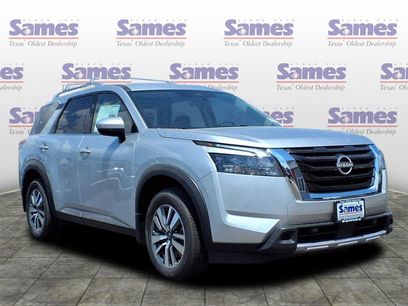 New 2025 Nissan Pathfinder SL