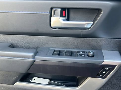 Used 2022 Toyota Tundra Platinum RWD image 21