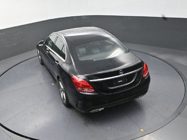 Used 2015 Mercedes-Benz C 300 Sedan image 27