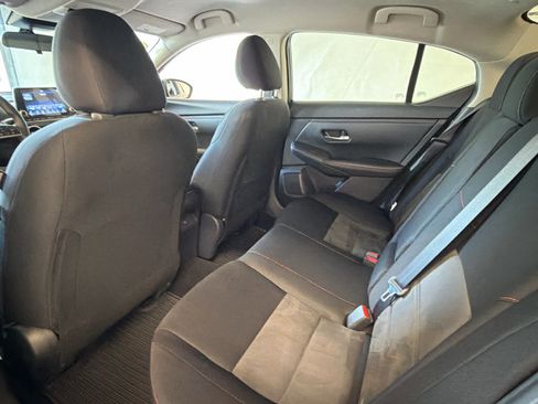 Used 2025 Nissan Sentra SR FWD image 19