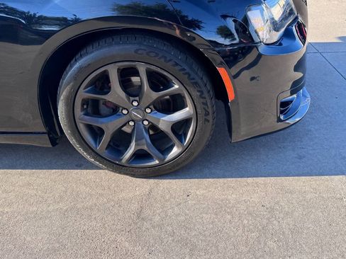 Used 2021 Chrysler 300 S RWD image 4