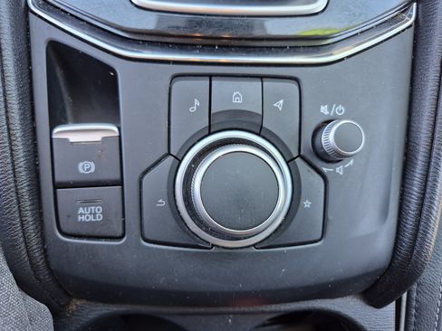 Used 2025 MAZDA CX-5 AWD 2.5 S w/ Preferred Package image 29