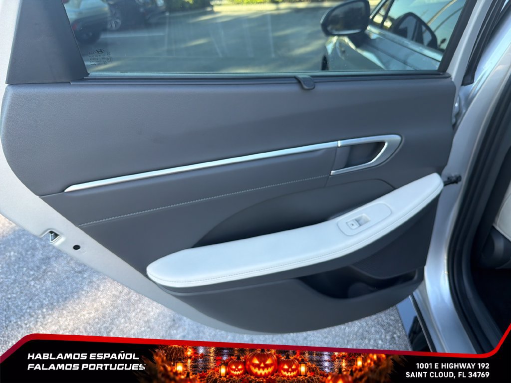 Used 2025 Hyundai Sonata Limited FWD image 24