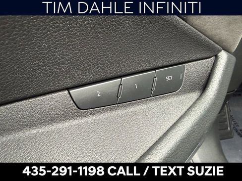 Used 2021 Audi e-tron Prestige w/ Prestige Package image 10