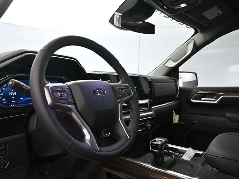 New 2025 Chevrolet Silverado 1500 RST AWD/4WD image 17