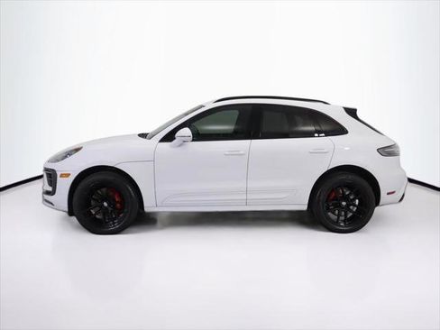 Used 2022 Porsche Macan S AWD/4WD image 8