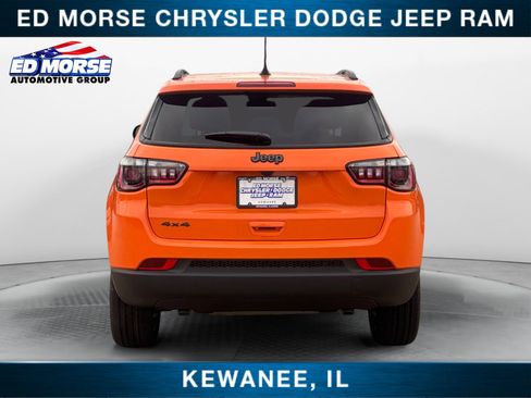 New 2026 Jeep Compass Latitude w/ Sun and Sound Group image 4