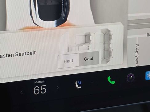 Used 2024 Tesla Model 3 Standard Range image 29