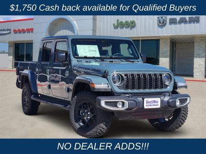 New 2026 Jeep Gladiator Sport