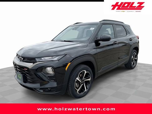 Certified 2023 Chevrolet TrailBlazer RS w/ Convenience Package image 1