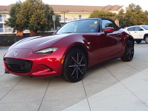 New 2026 MAZDA MX-5 Miata Grand Touring RWD image 26