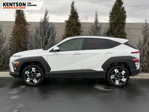 Used 2025 Hyundai Kona SEL image 4