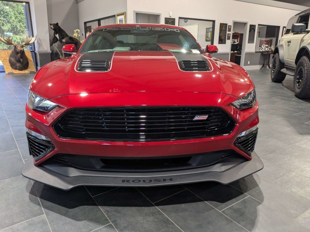 Used 2020 Ford Mustang GT Premium w/ GT Performance Package RWD image 10