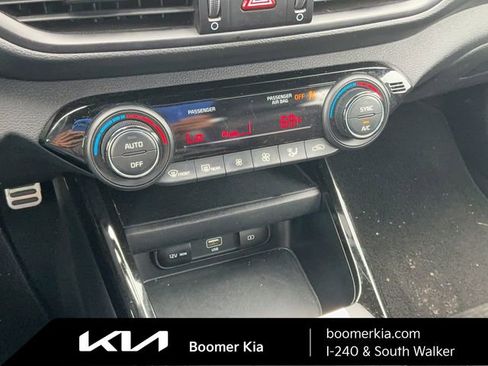 Certified 2024 Kia Forte GT-Line FWD image 23