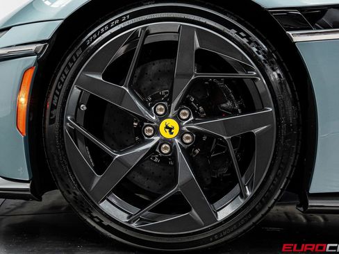Used 2025 Ferrari 12Cilindri RWD image 23