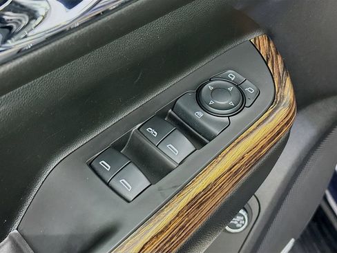 Used 2019 GMC Acadia Denali w/ Technology Package image 26