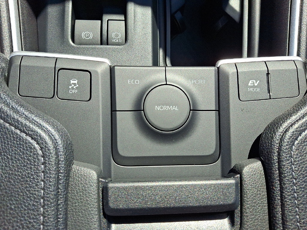 New 2026 Toyota Grand Highlander XLE FWD image 18