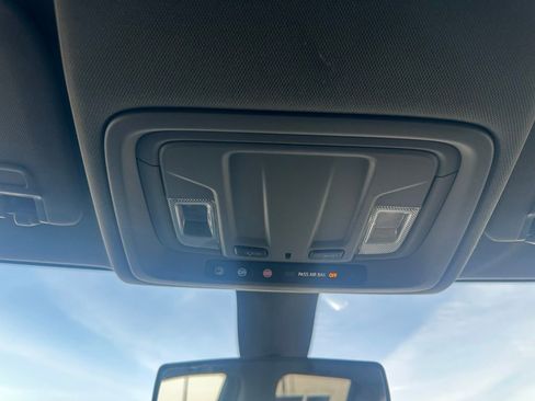 Used 2022 Chevrolet Silverado 2500 LT image 24