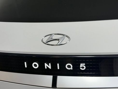 Used 2024 Hyundai Ioniq 5 SEL RWD image 15