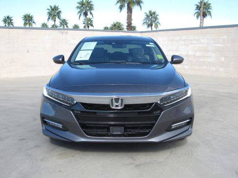 Certified 2020 Honda Accord Touring image 3